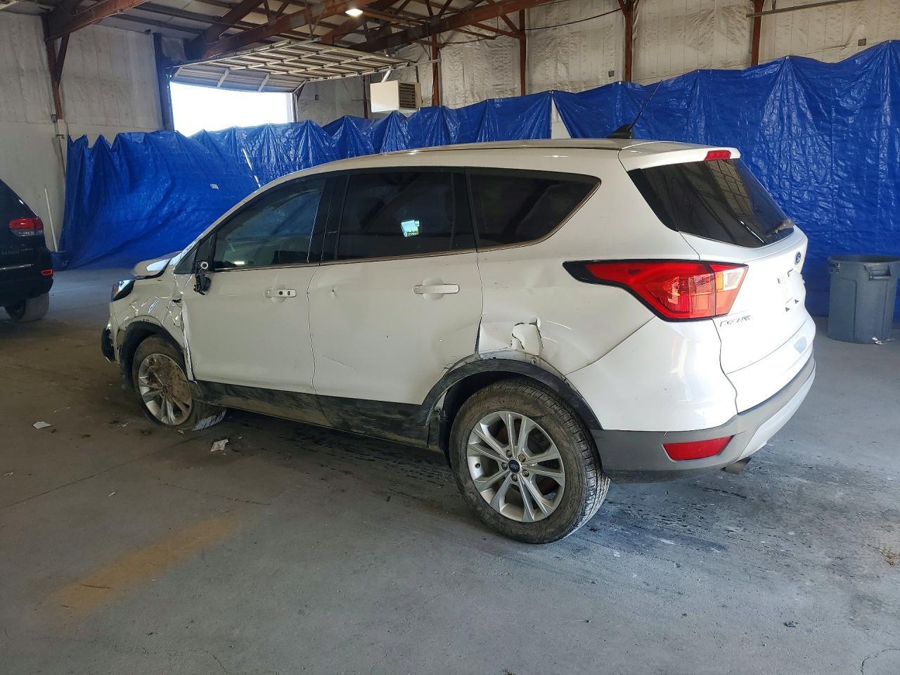 2019 Ford Escape Se - zdjęcie 2