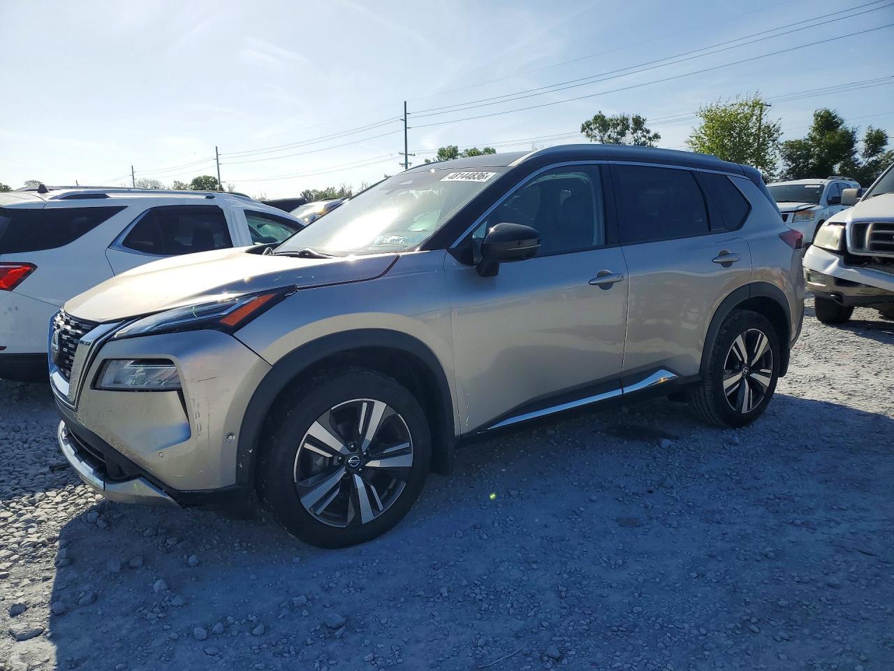 2021 Nissan Rogue Platinum - zdjęcie główne