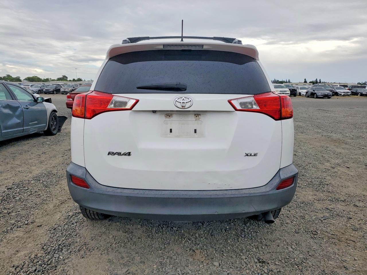 2015 Toyota Rav4 Xle - zdjęcie 6