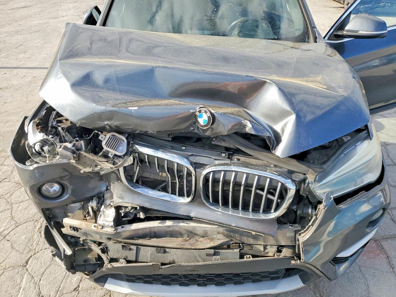 2016 BMW X1 xDrive28I - zdjęcie 12