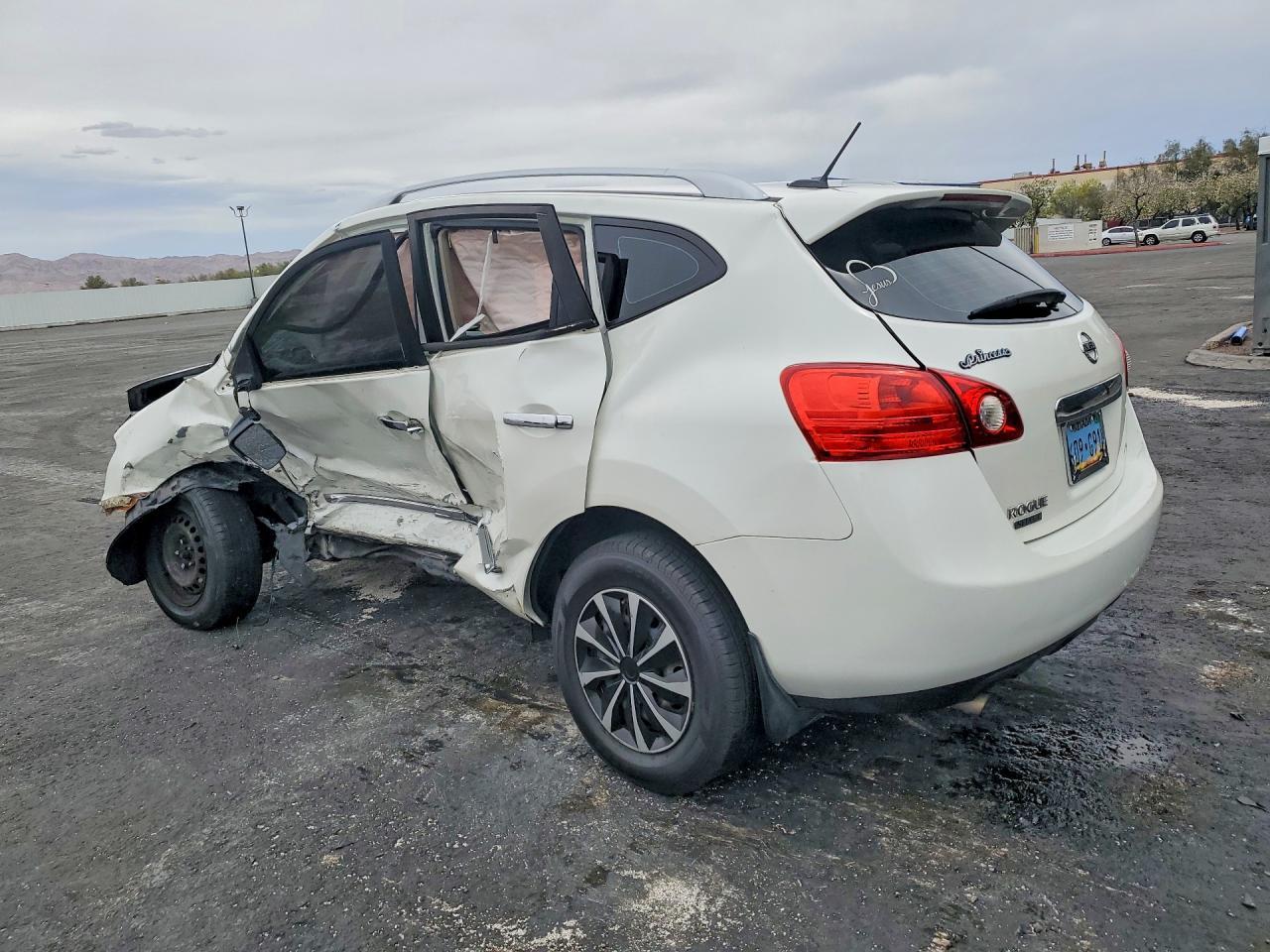 2015 Nissan Rogue Select S - zdjęcie 2