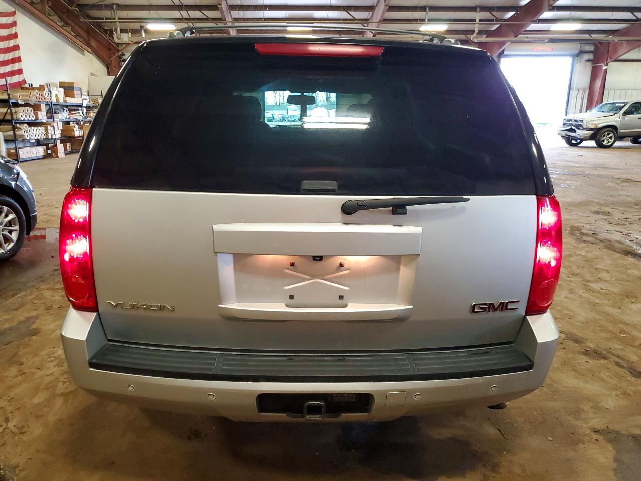 2013 GMC Yukon Sle - zdjęcie 6
