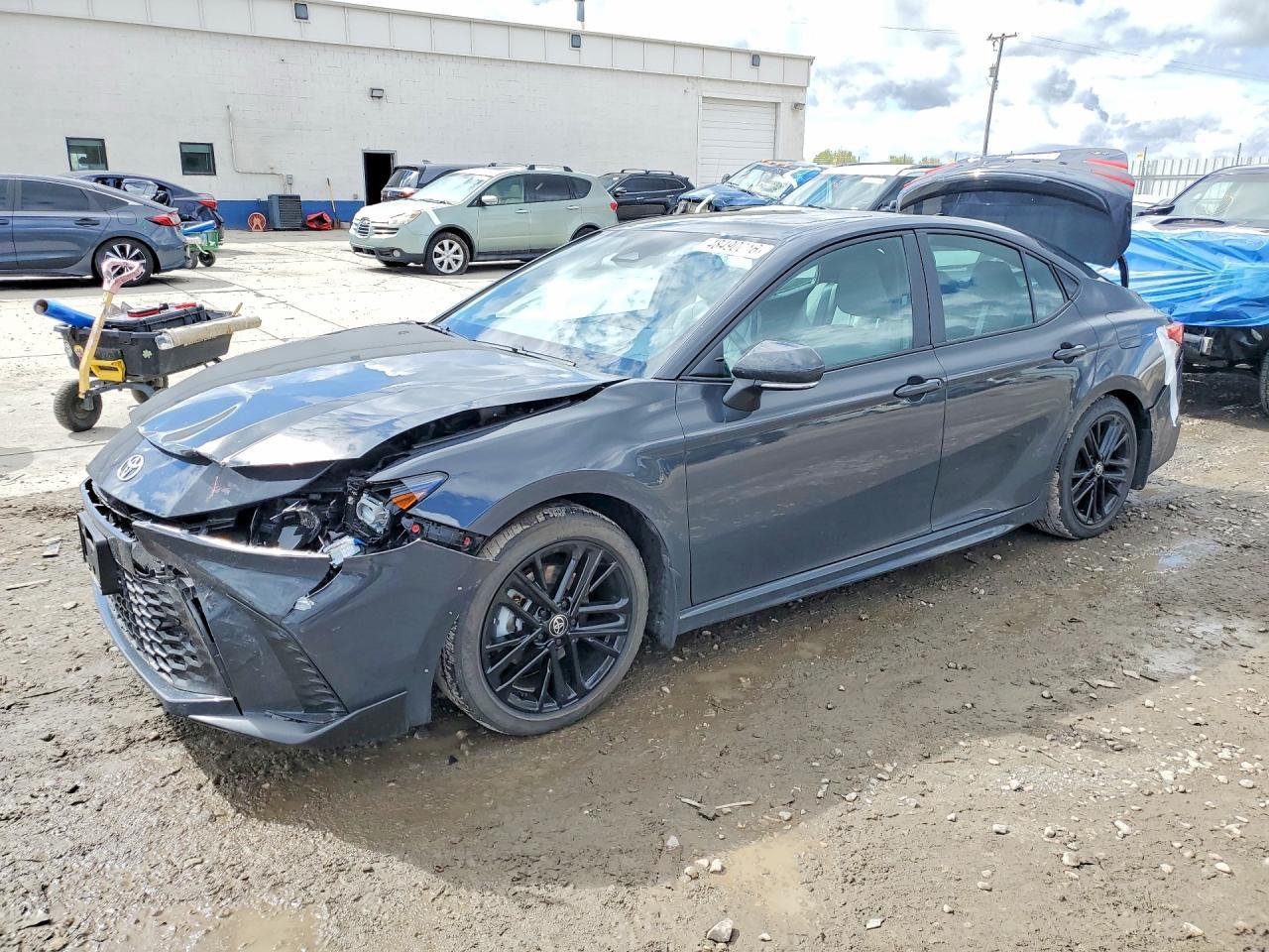 2025 Toyota Camry Se - zdjęcie główne