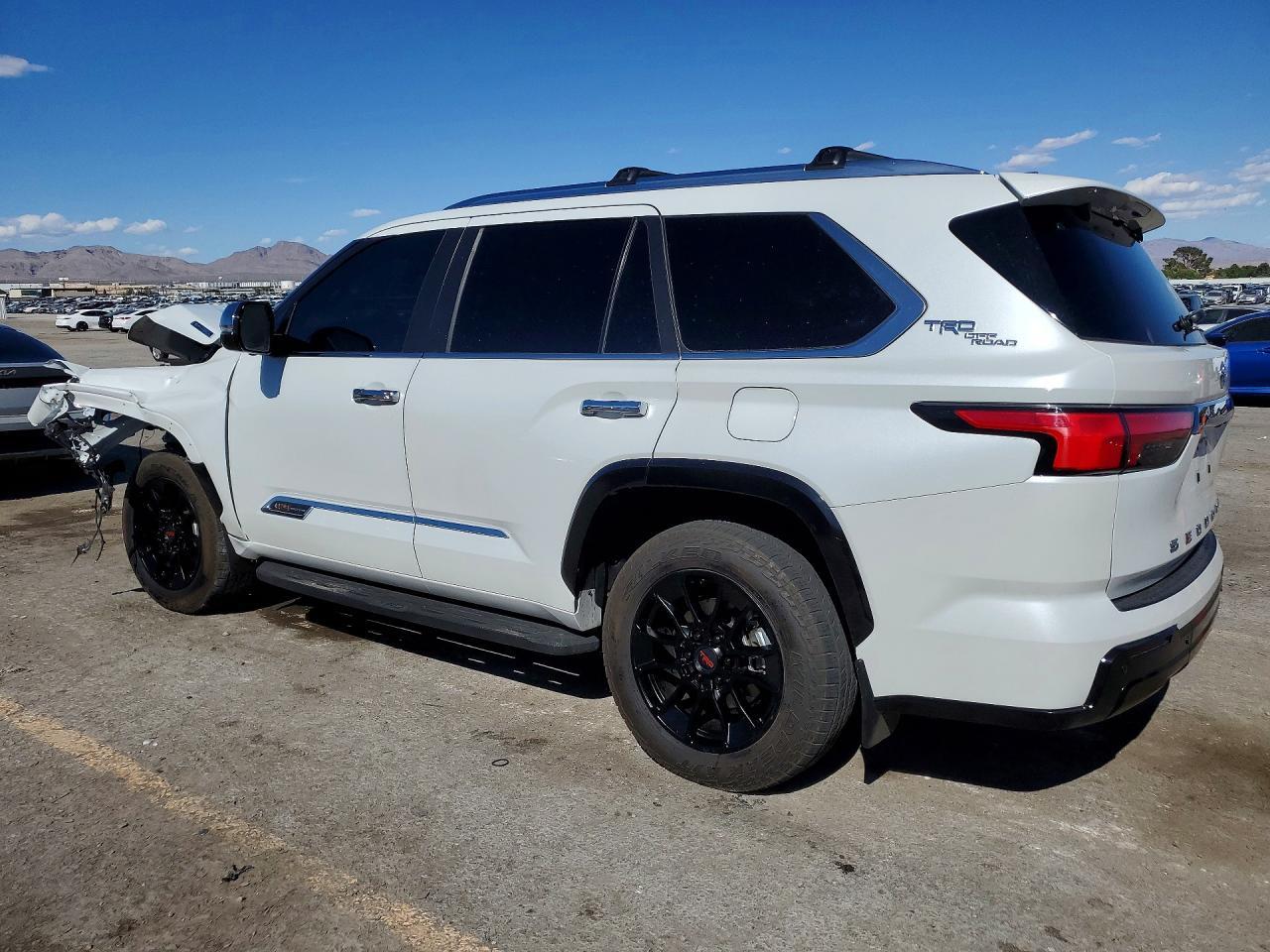 2025 Toyota Sequoia 1794 Edition - zdjęcie 2