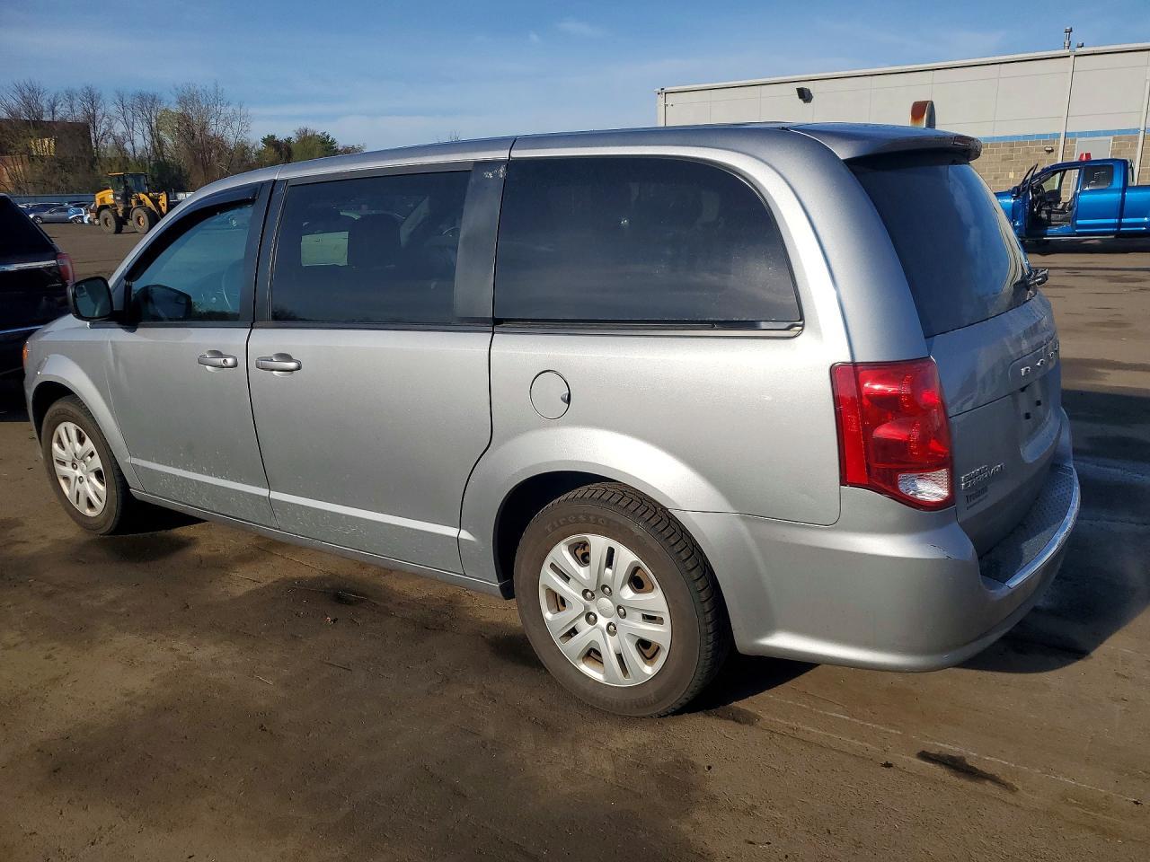 2018 Dodge Grand Caravan Se - zdjęcie 2