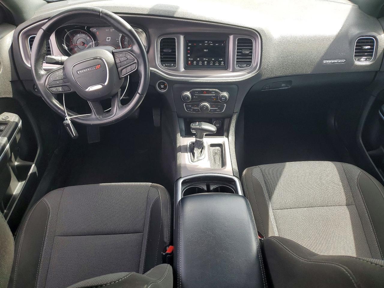 2022 Dodge Charger Sxt - zdjęcie 8