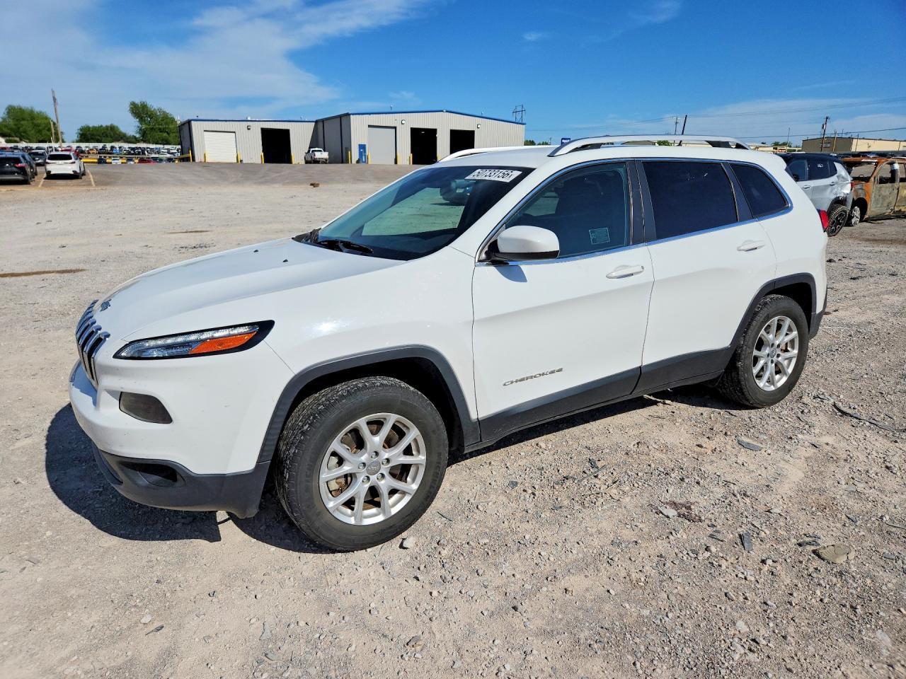 2017 Jeep Cherokee Latitude - zdjęcie główne