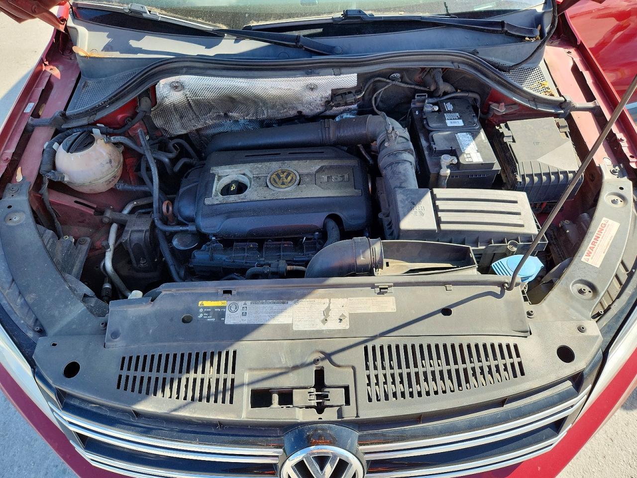 2013 Volkswagen Tiguan S - zdjęcie 12