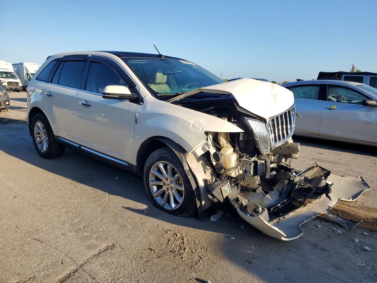 2013 Lincoln Townhouse Mkx - zdjęcie 4