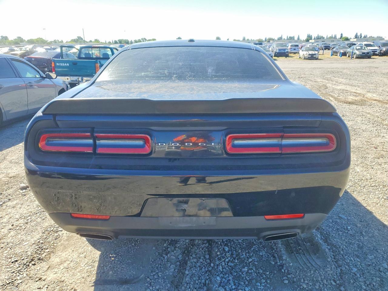 2015 Dodge Challenger Sxt - zdjęcie 6