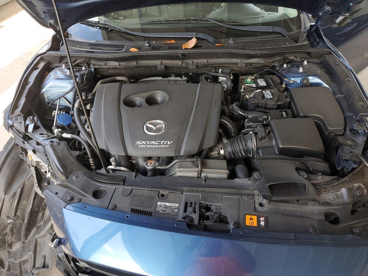 2018 Mazda 3 - zdjęcie 11