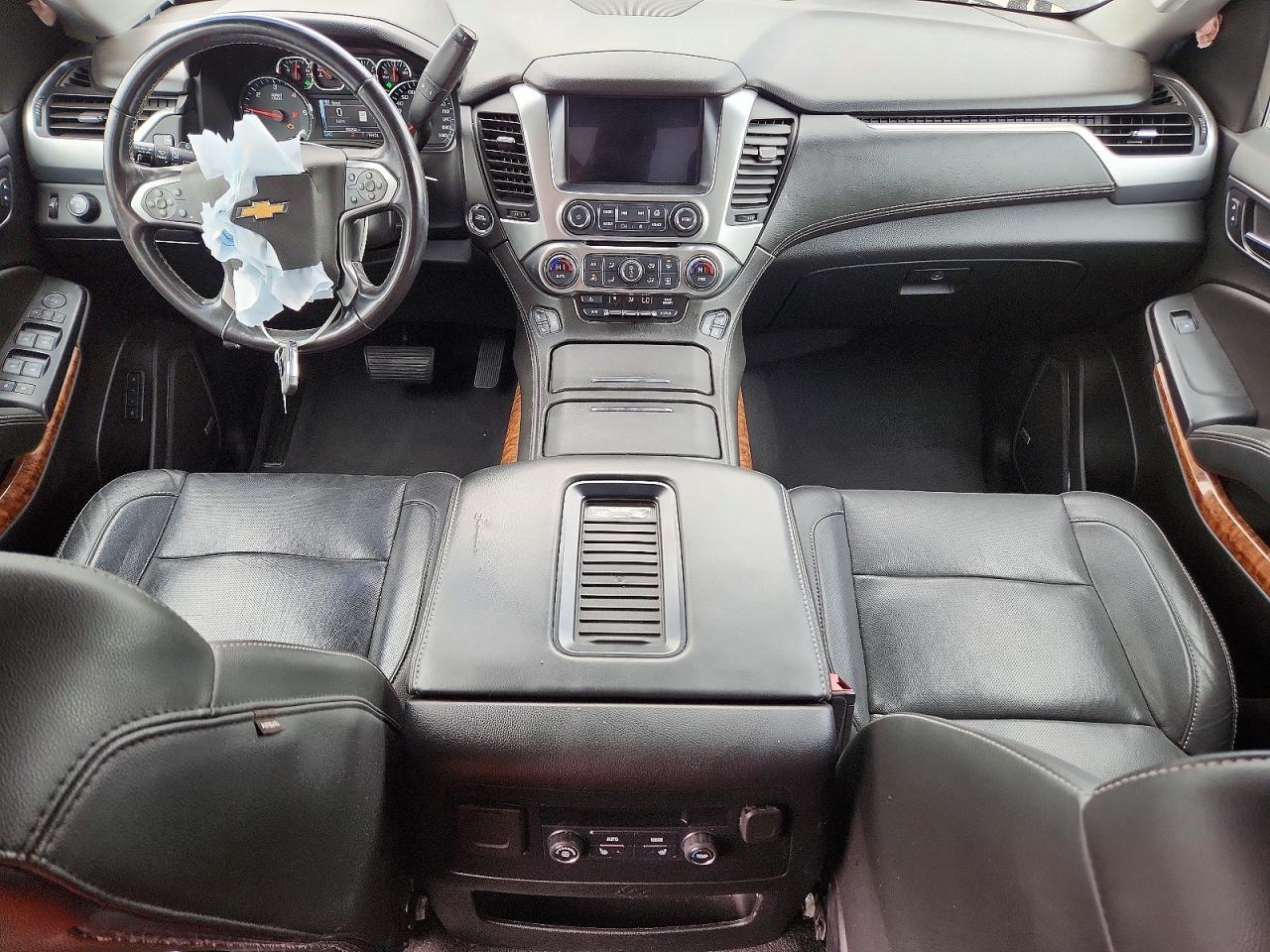 2020 Chevrolet Suburban C1500 Premier - zdjęcie 8