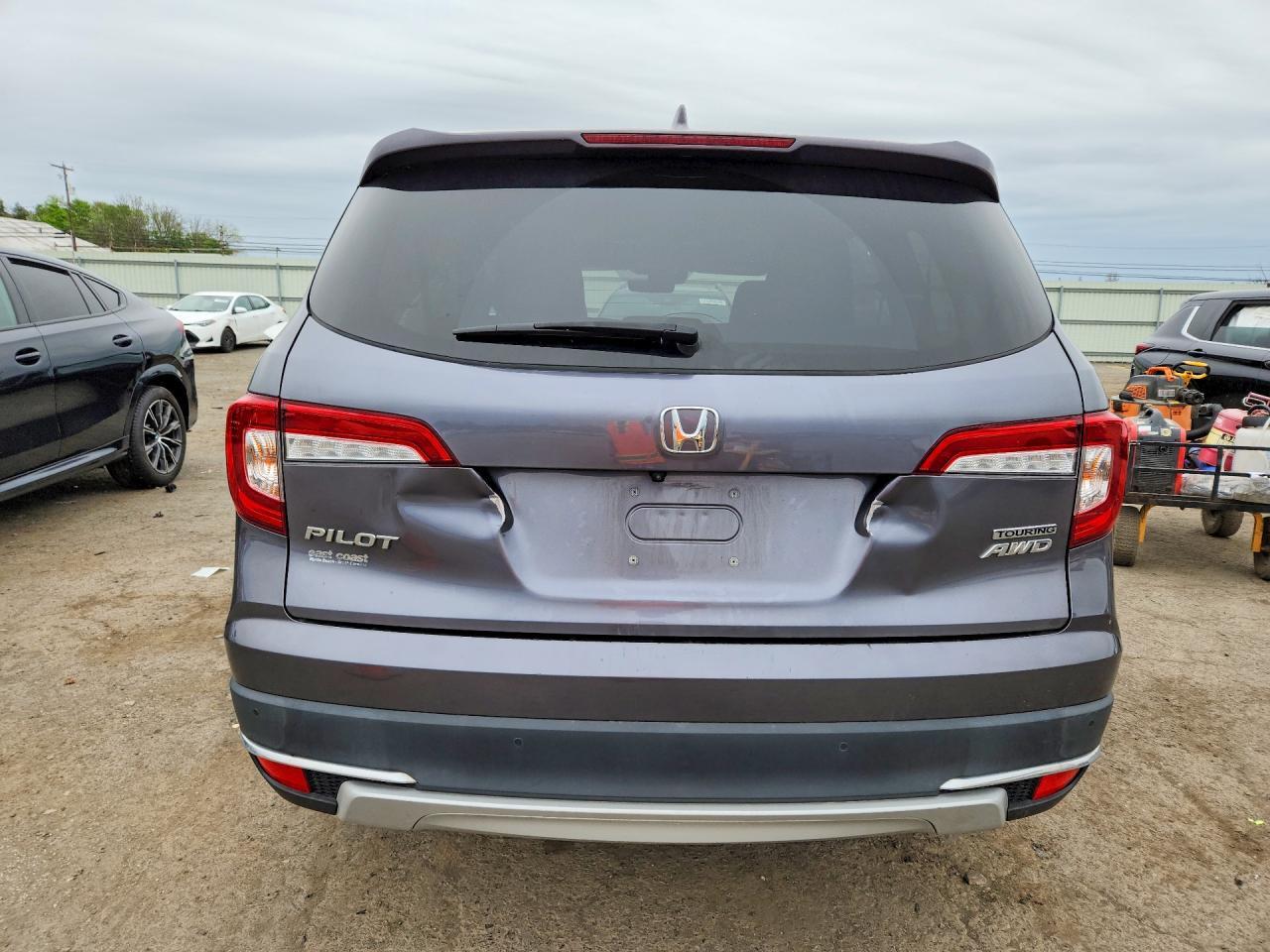 2021 Honda Pilot Touring - zdjęcie 6