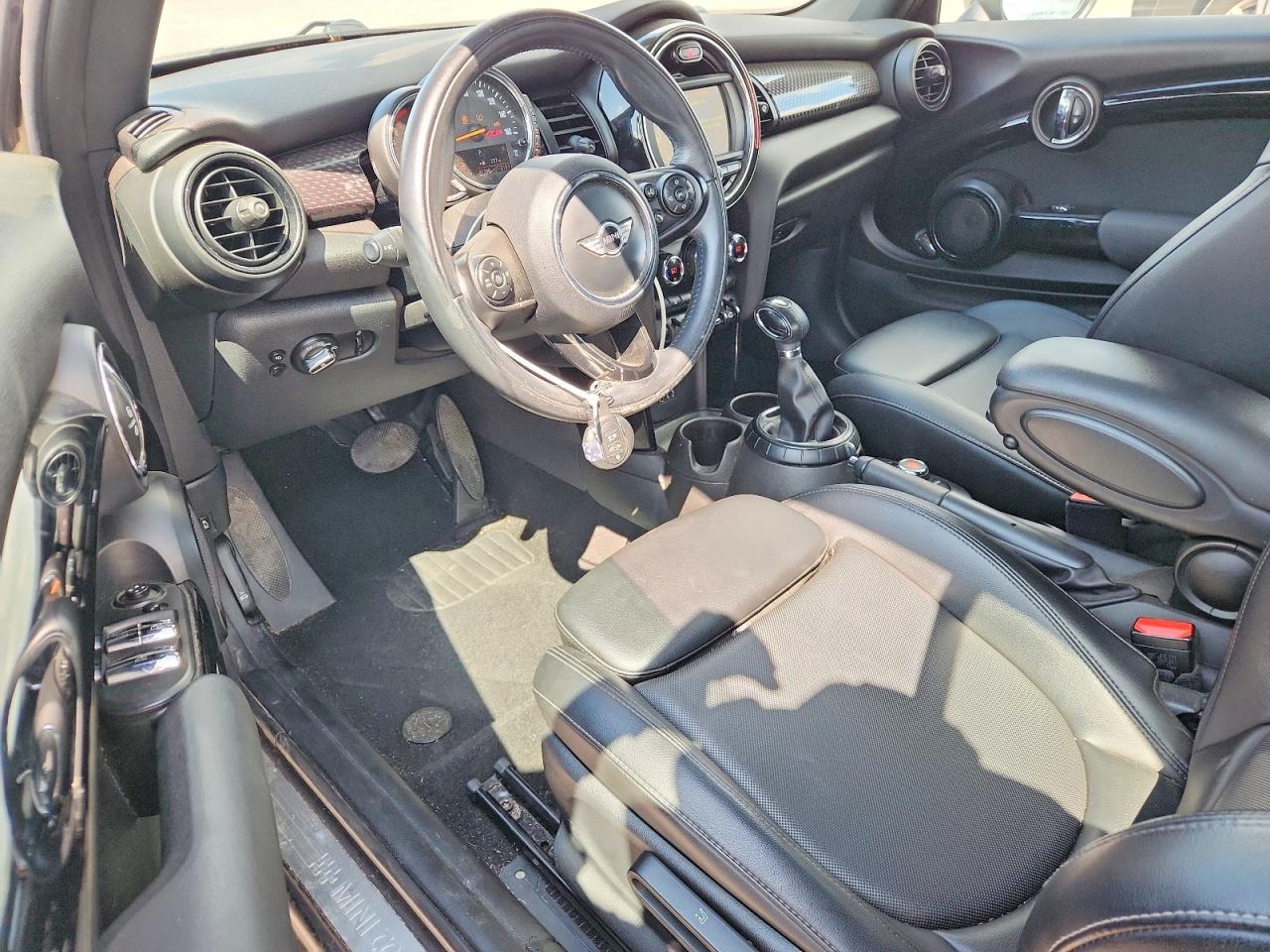 2017 Mini Cooper S - zdjęcie 8