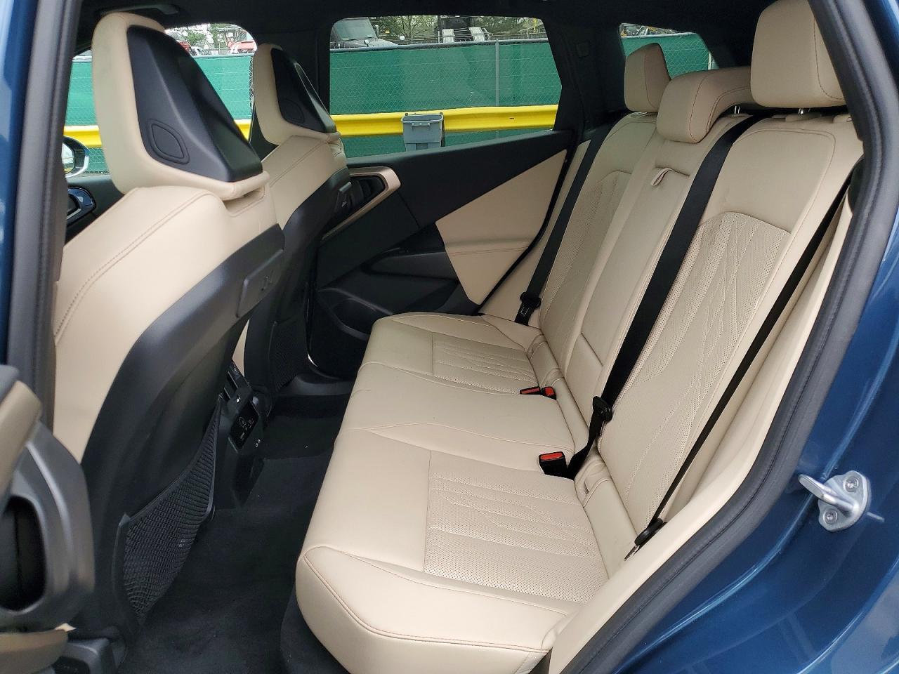 2025 BMW X3 30 xDrive - zdjęcie 10