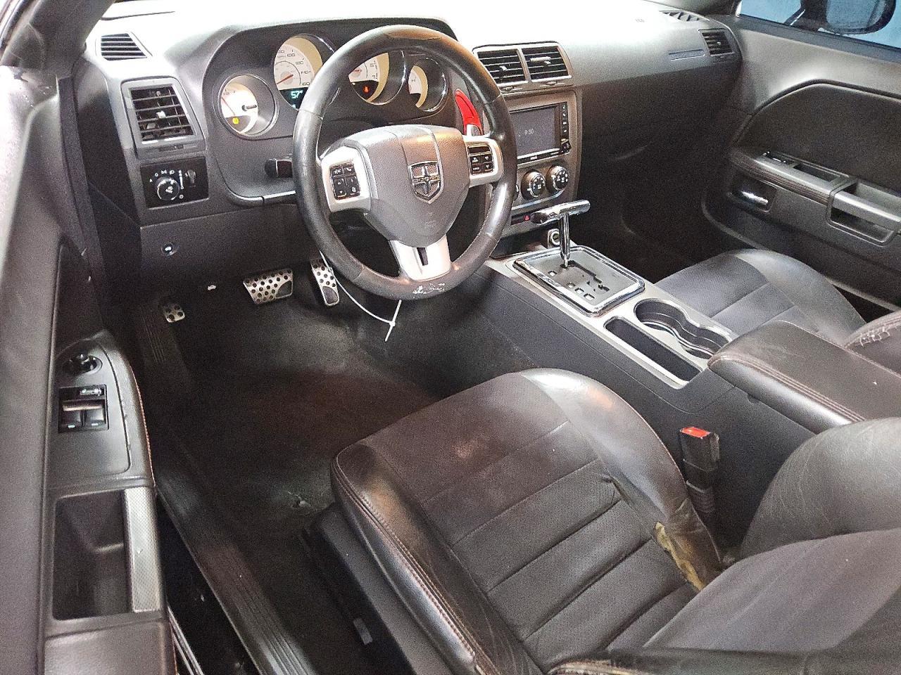 2014 Dodge Challenger R - zdjęcie 8