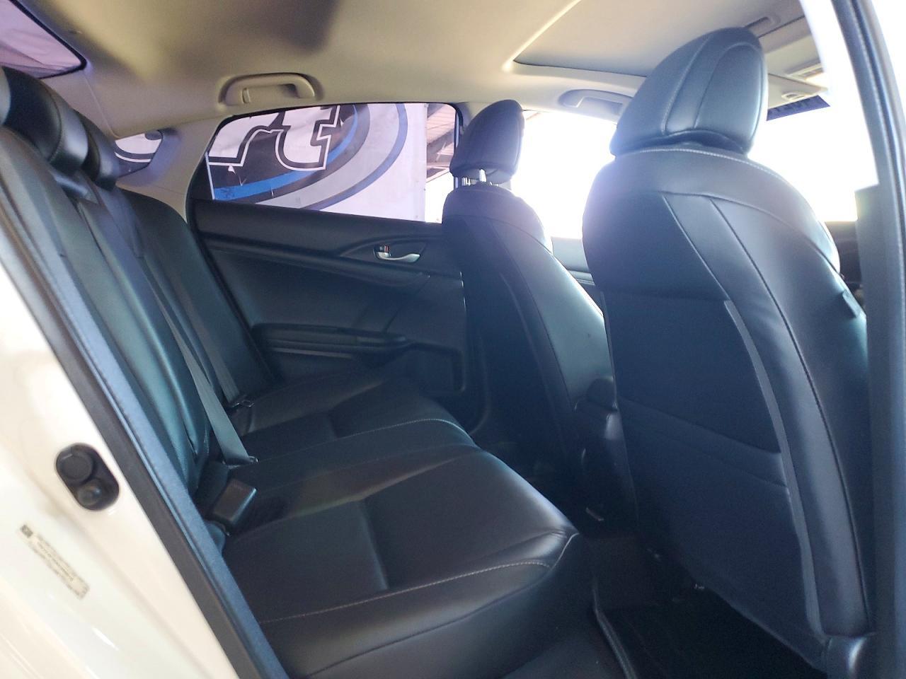 2022 Honda Insight Touring - zdjęcie 10