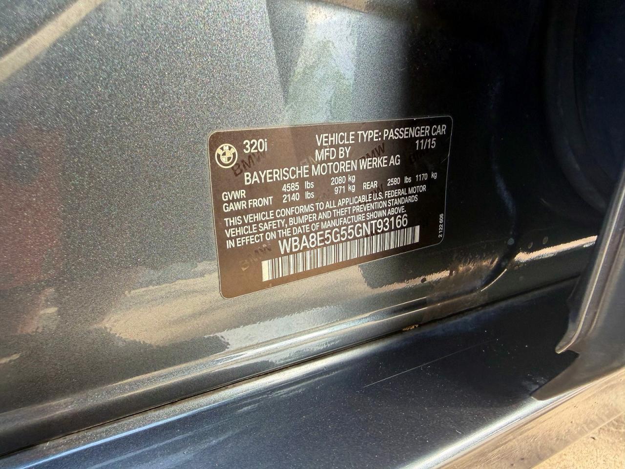 2016 BMW 320 Xi - zdjęcie 10