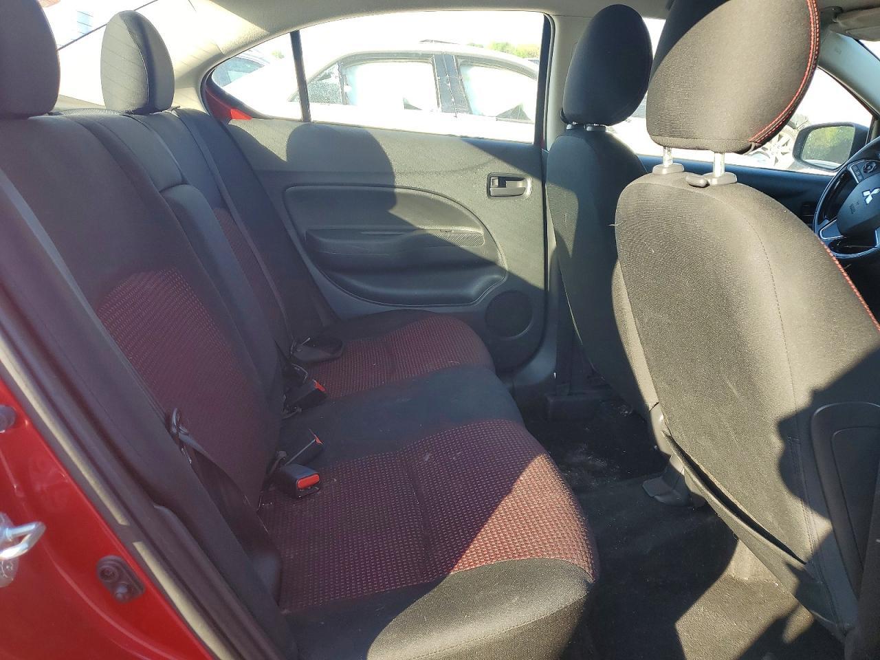 2024 Mitsubishi Mirage G4 Es - zdjęcie 10