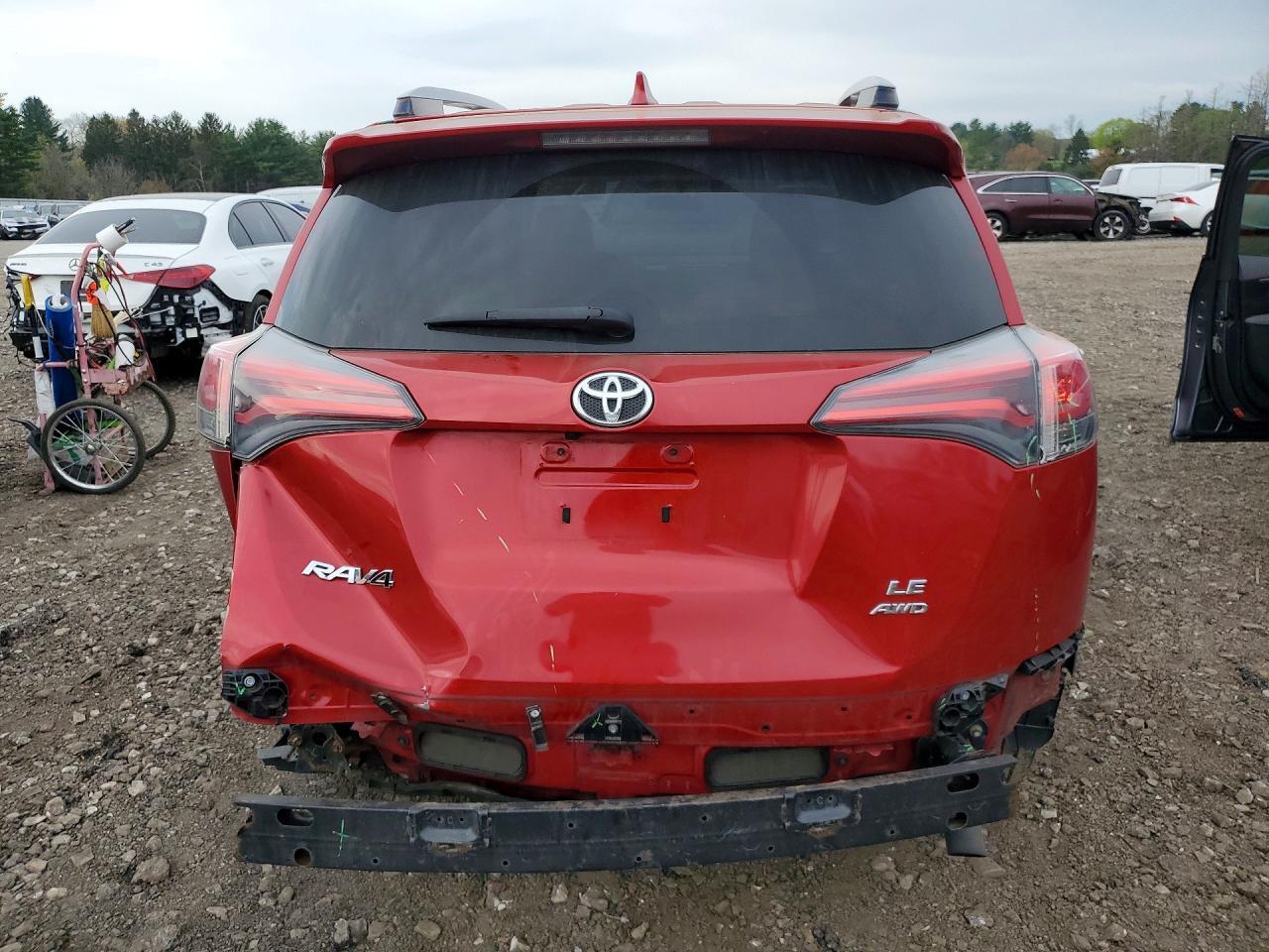 2016 Toyota Rav4 Le - zdjęcie 6