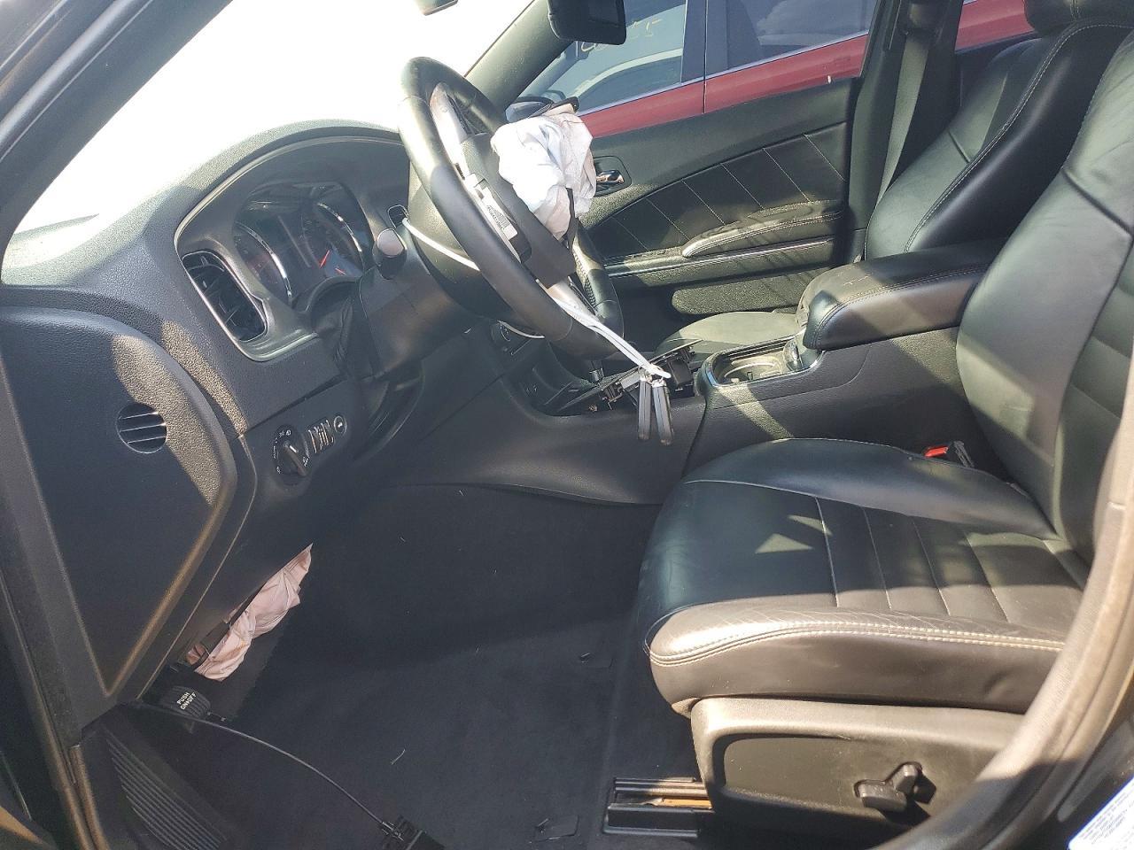 2014 Dodge Charger R - zdjęcie 7