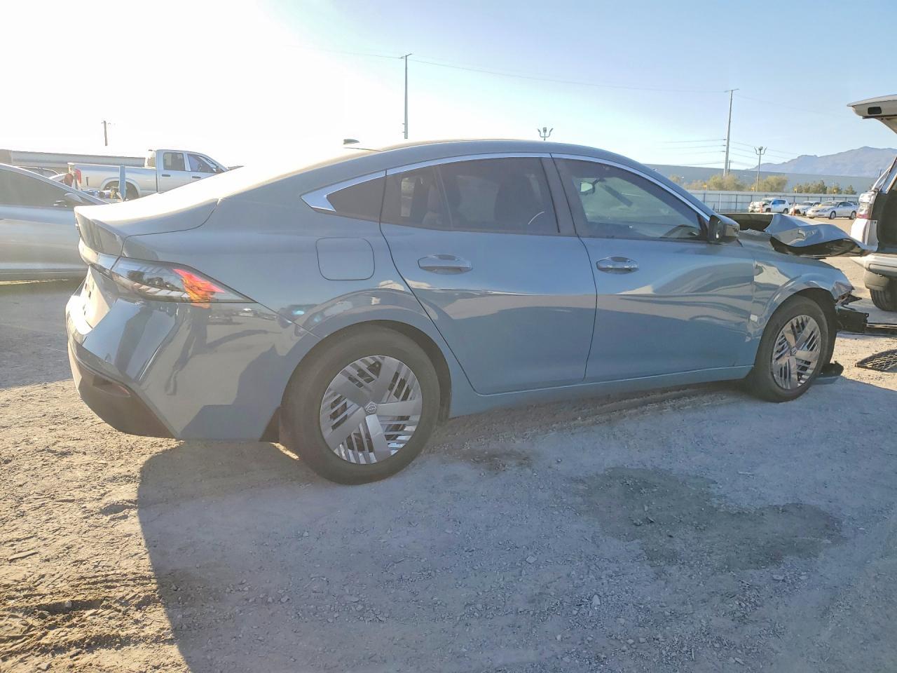 2026 Nissan Sentra Sv - zdjęcie 3