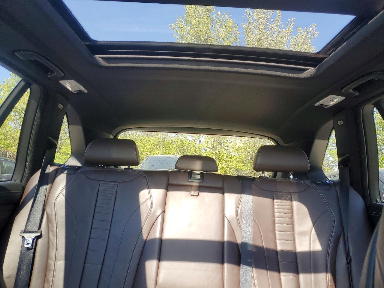 2017 BMW X5 xDrive35I - zdjęcie 10