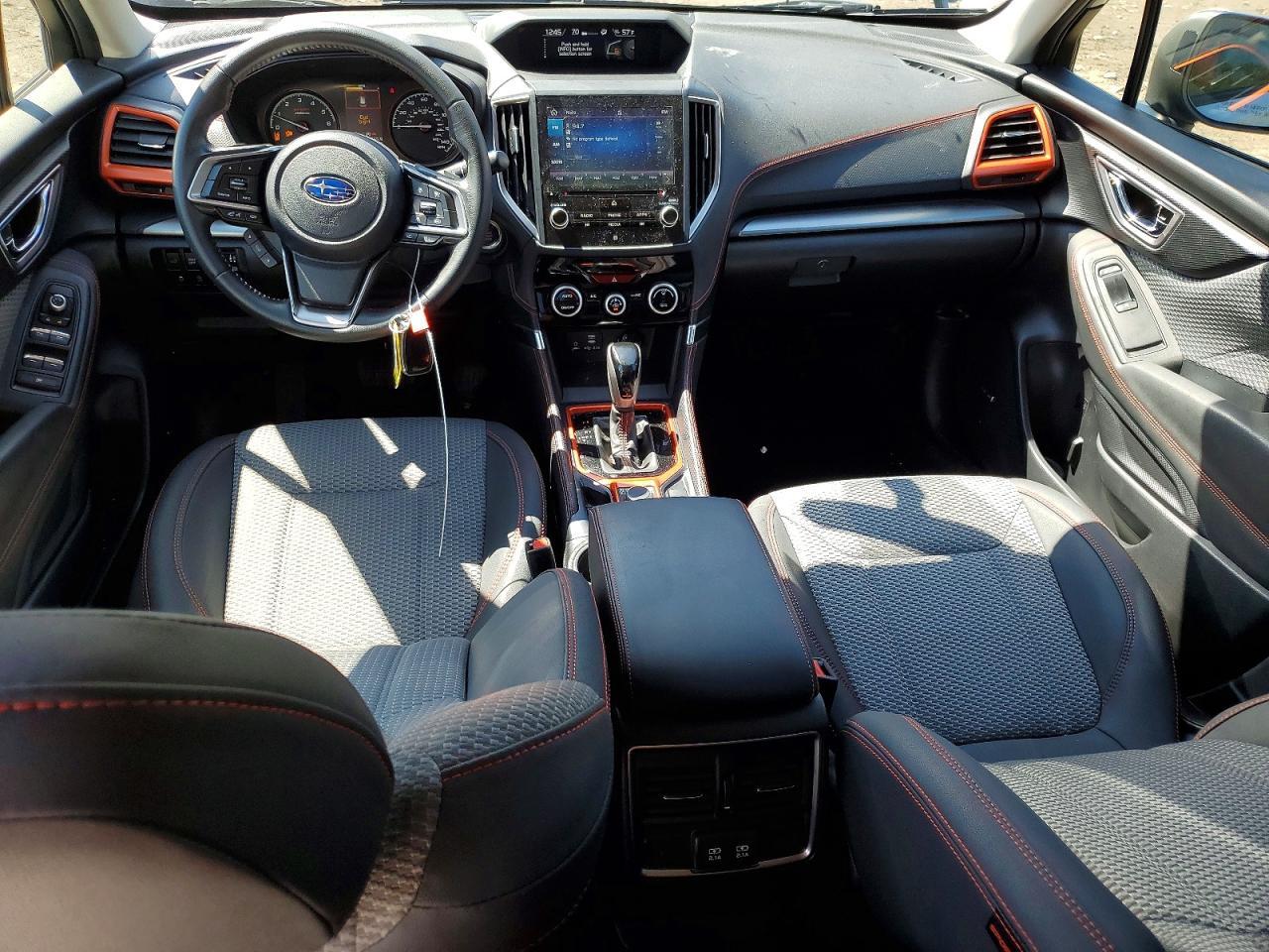 2021 Subaru Forester Sport - zdjęcie 8