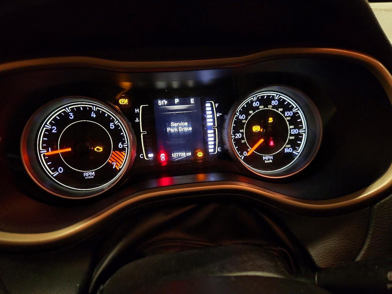 2015 Jeep Cherokee Latitude - zdjęcie 9