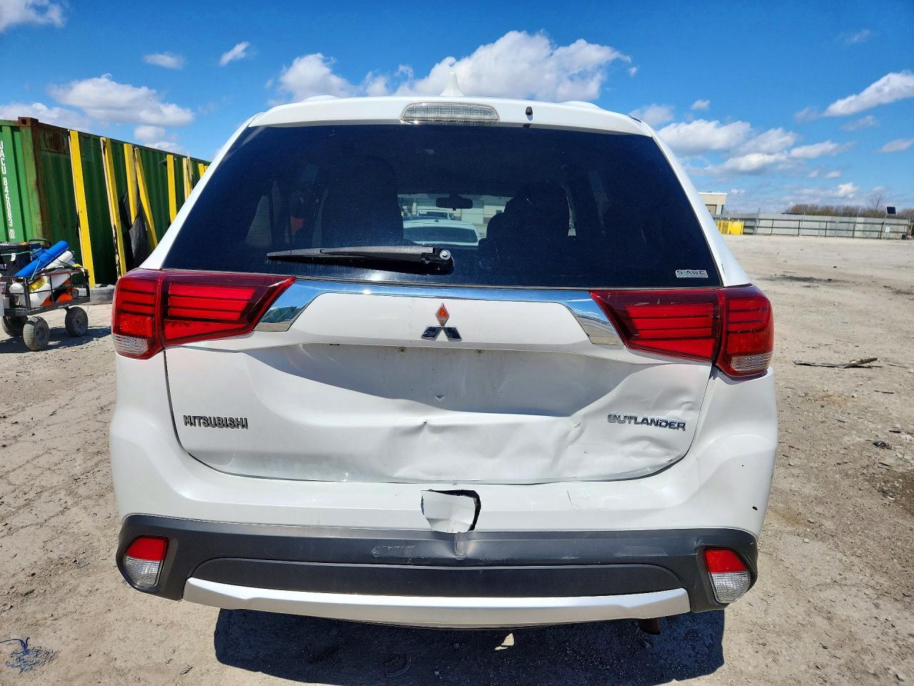 2018 Mitsubishi Outlander Se - zdjęcie 6