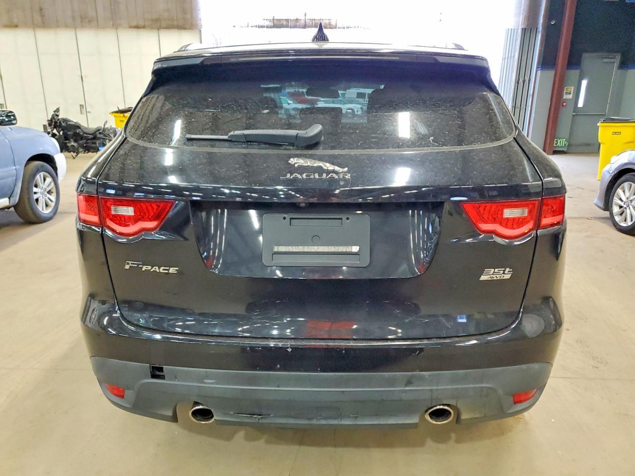 2017 Jaguar F-Pace Premium - zdjęcie 6