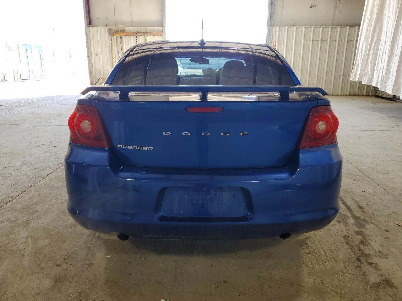 2013 Dodge Avenger Se - zdjęcie 6