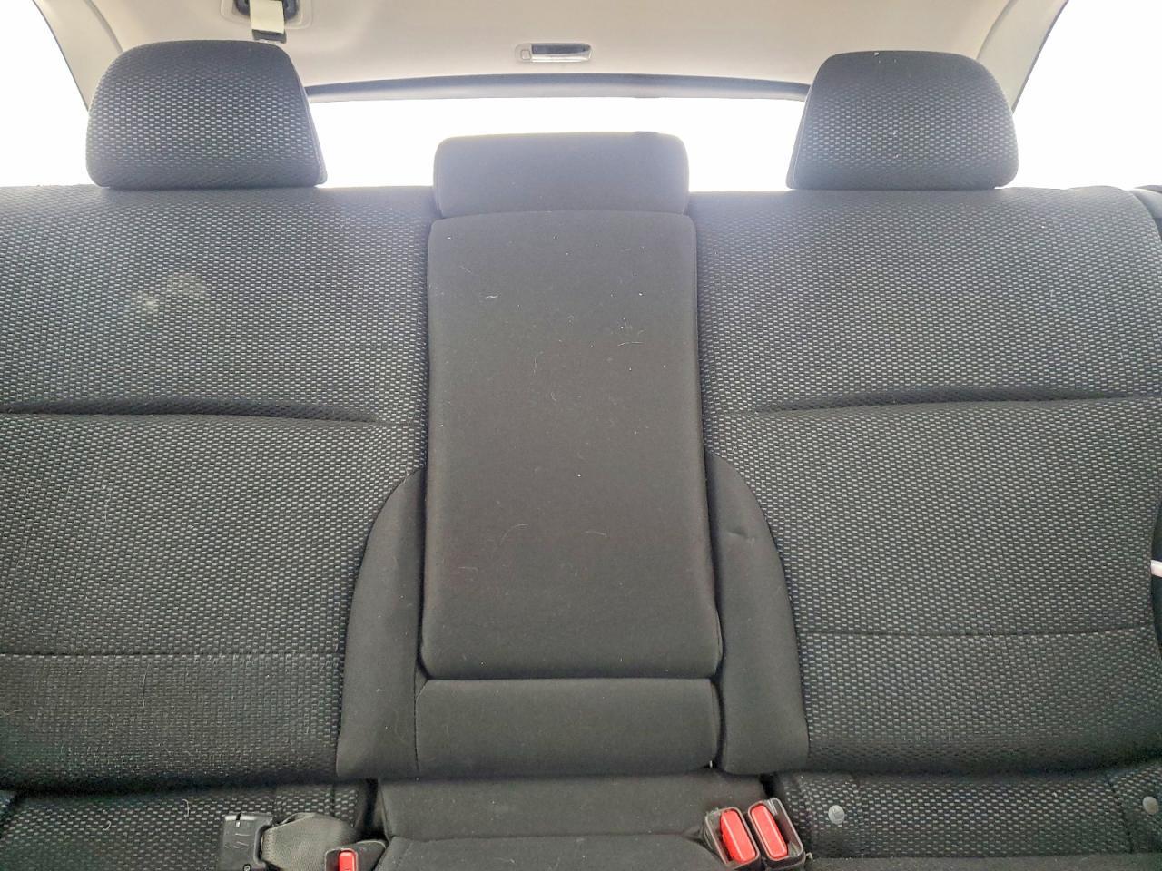 2015 Subaru Outback 2.5I Premium - zdjęcie 10