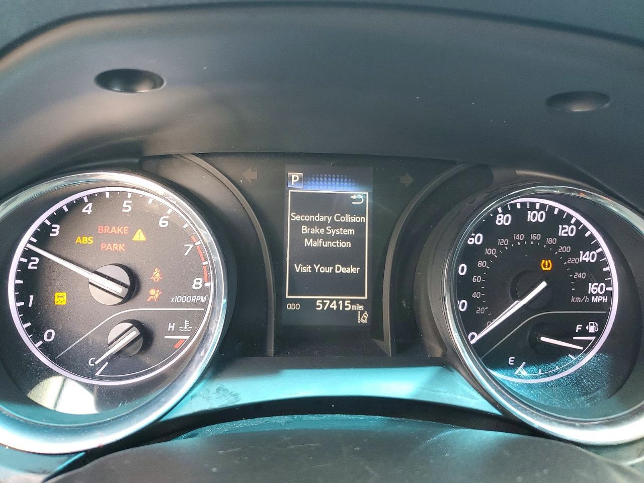 2019 Toyota Camry Se - zdjęcie 9