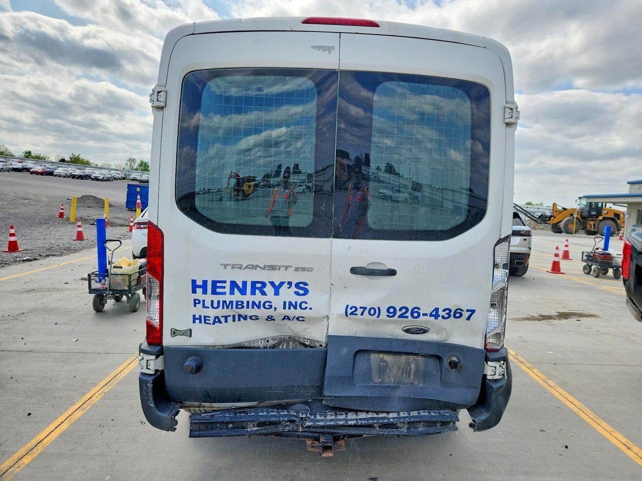 2015 Ford Transit T-250 - zdjęcie 6