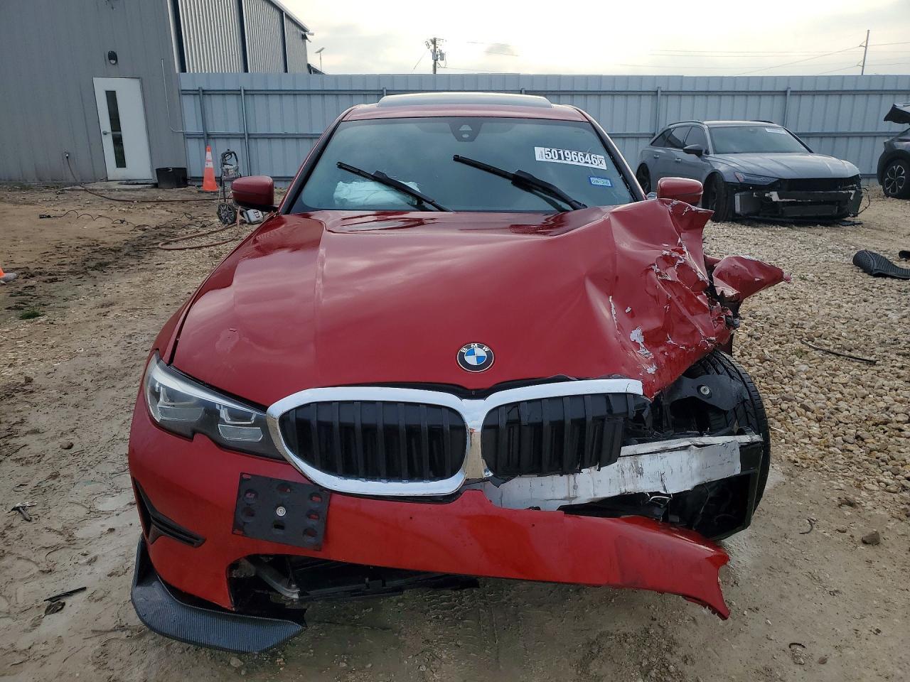 2020 BMW 330I - zdjęcie 5