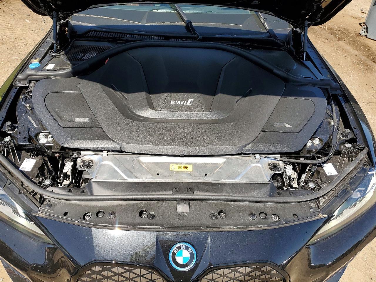 2025 BMW I4 xDrive 40 - zdjęcie 11