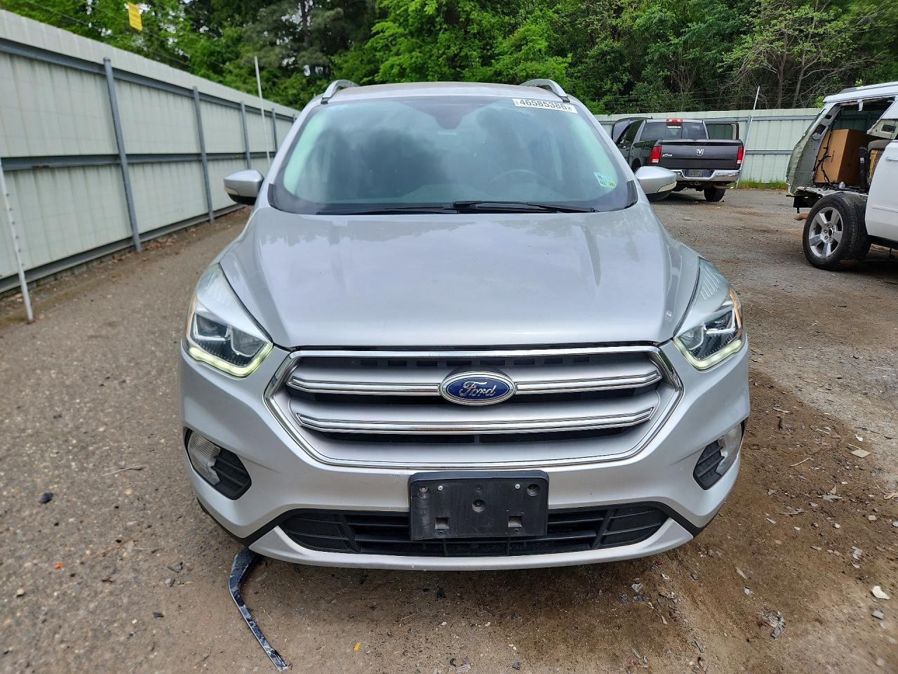 2017 Ford Escape Titanium - zdjęcie 5