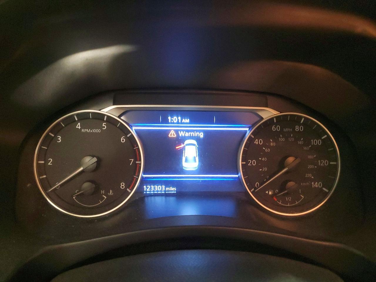 2019 Nissan Altima 2.5 Sr - zdjęcie 9