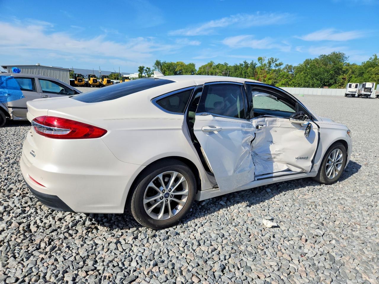 2019 Ford Fusion Sel - zdjęcie 3