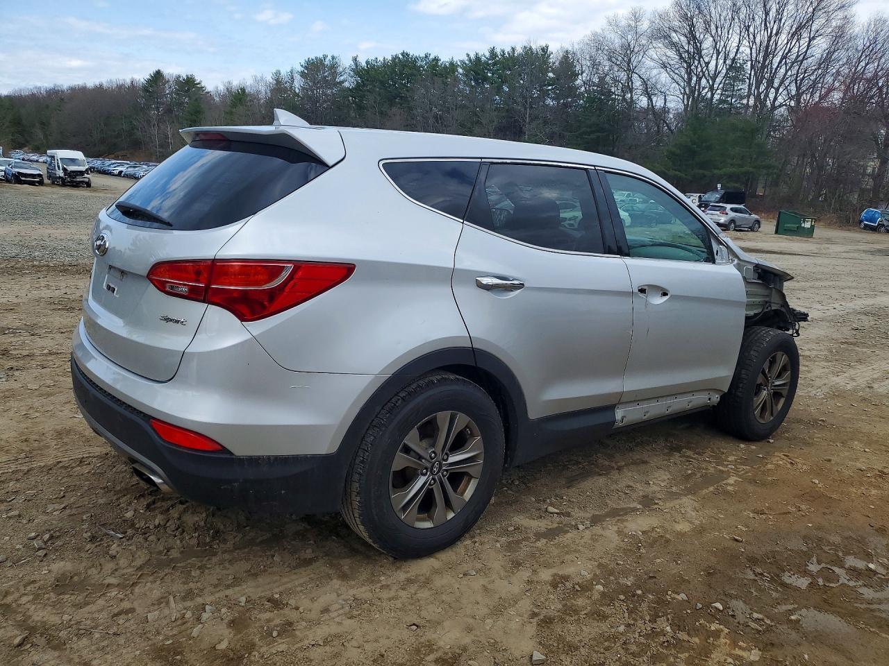2015 Hyundai Santa Fe Sport 2.4L - zdjęcie 3