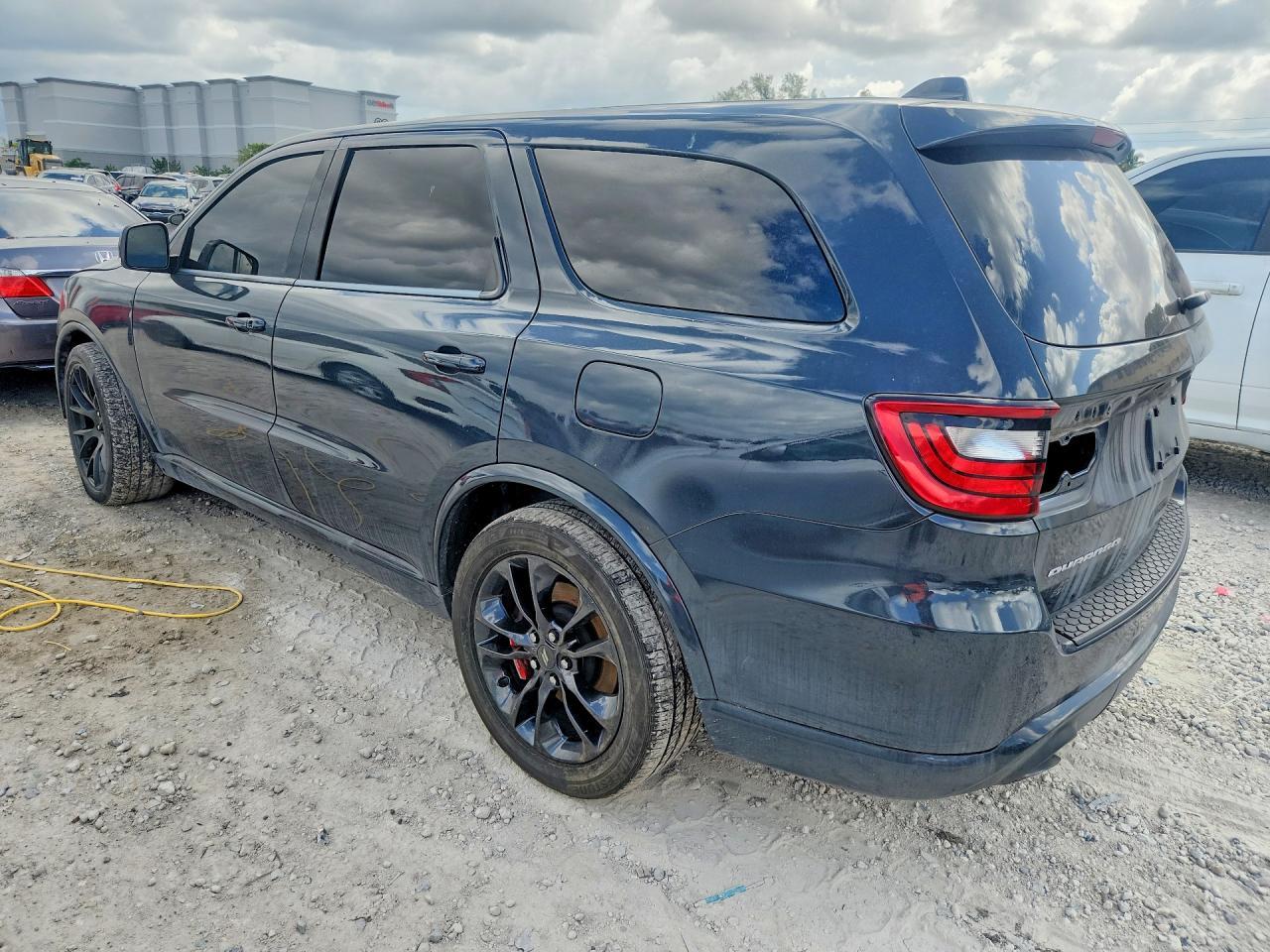 2018 Dodge Durango Srt - zdjęcie 2