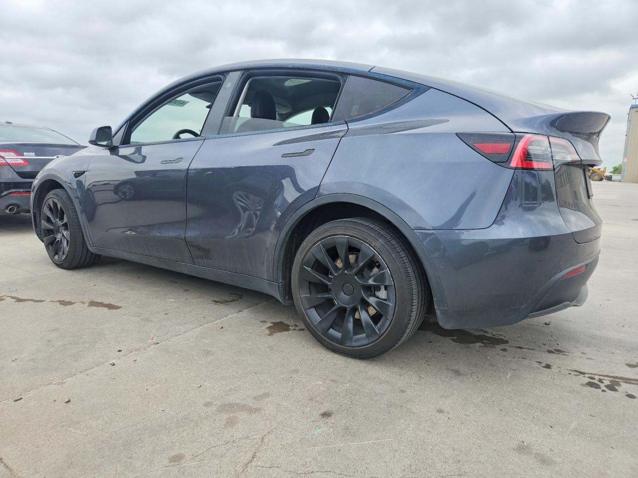 2021 Tesla Model Y - zdjęcie 2