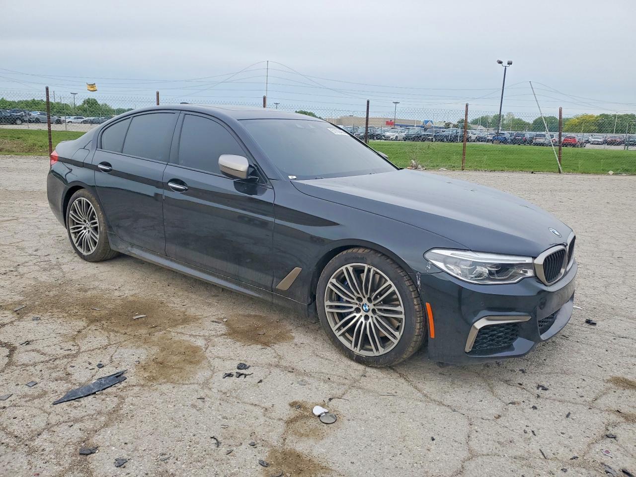 2018 BMW M550Xi - zdjęcie 4