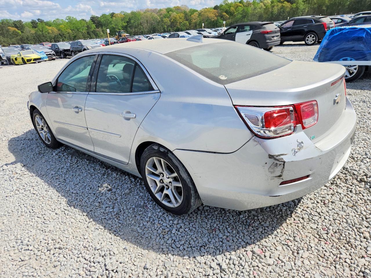 2015 Chevrolet Malibu 2Lt - zdjęcie 2