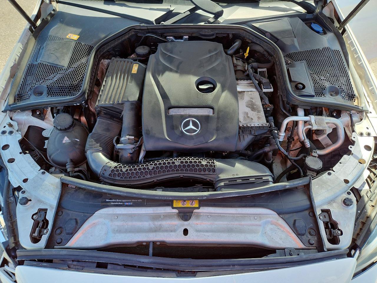 2017 Mercedes-Benz C 300 - zdjęcie 11