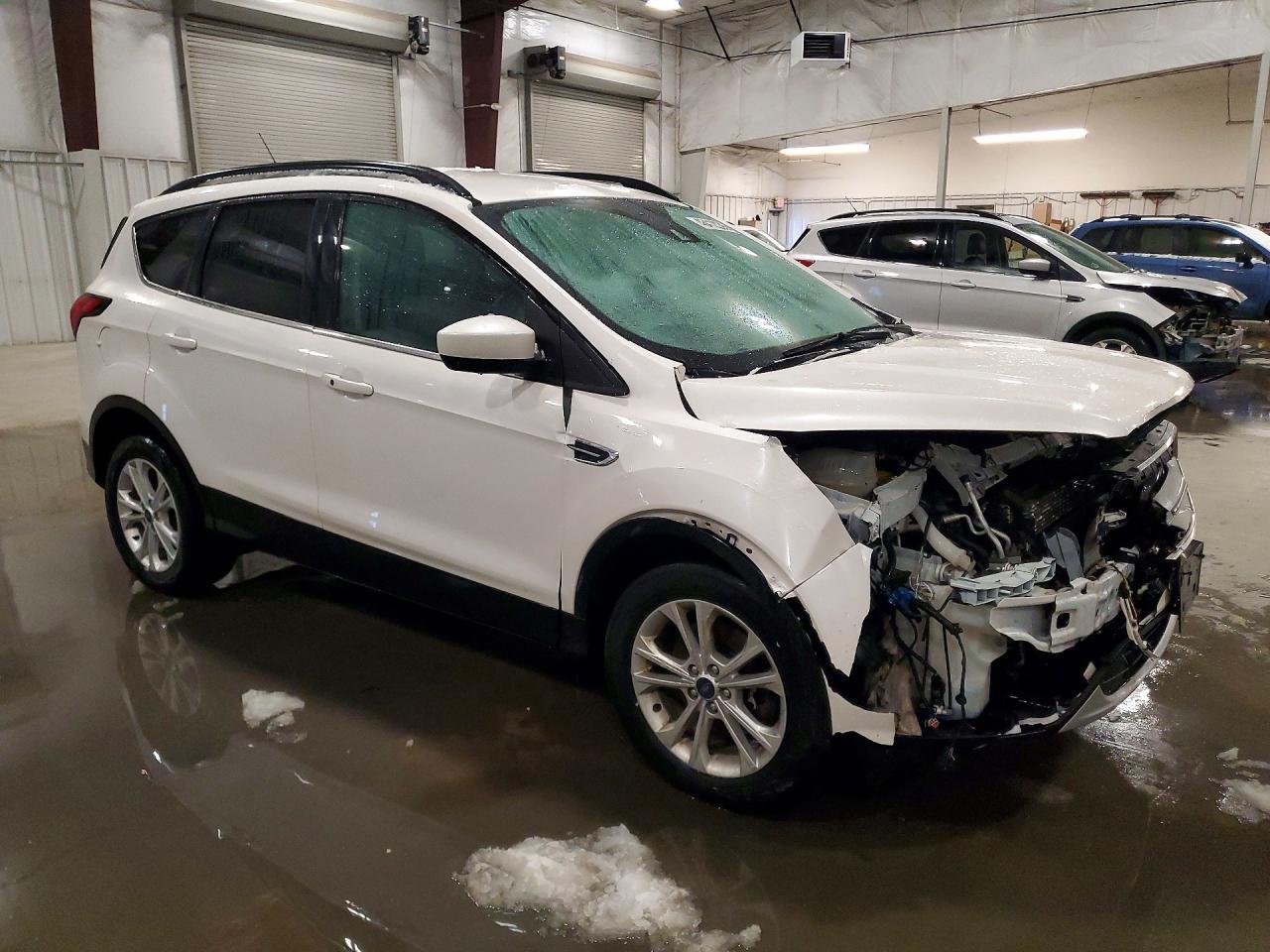2019 Ford Escape Sel - zdjęcie 4