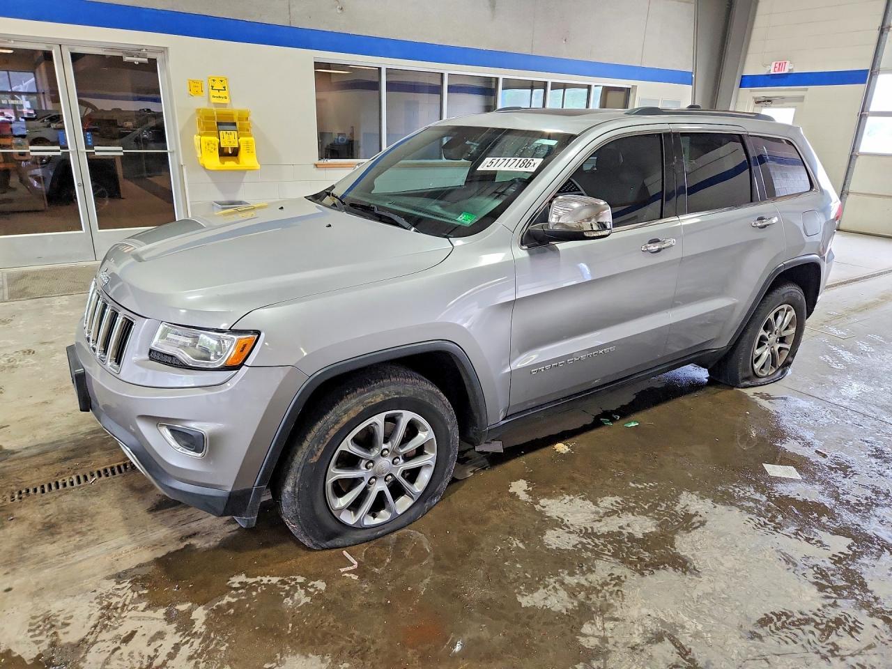 2015 Jeep Grand Cherokee Limited - zdjęcie główne