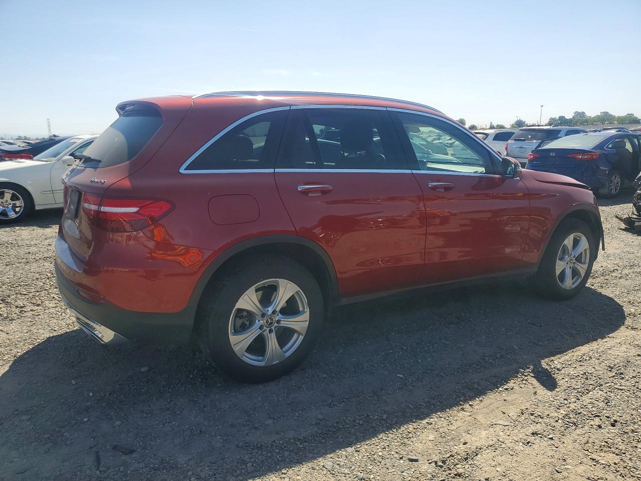 2018 Mercedes-Benz Glc 300 4Matic - zdjęcie 3