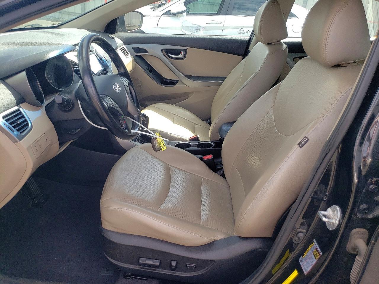 2014 Hyundai Elantra Limited - zdjęcie 7